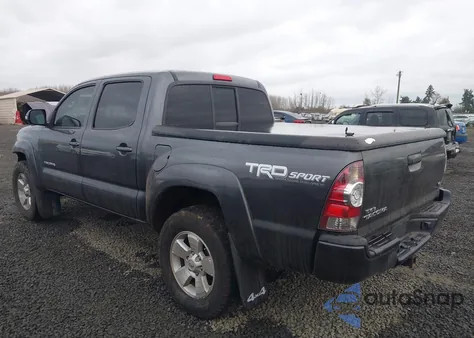 2014 Toyota Tacoma Base V6 z USA, uszkodzony, nr VIN 3TMLU4EN8EM154490